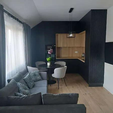 Apartment Z Duzym Tarasem, Bezplatny Parking, Awg